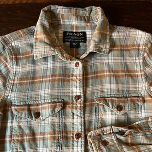 Filson Women’s bottom down 100% cotton Small